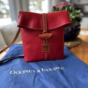 Dooney & Burke Crossbody bag